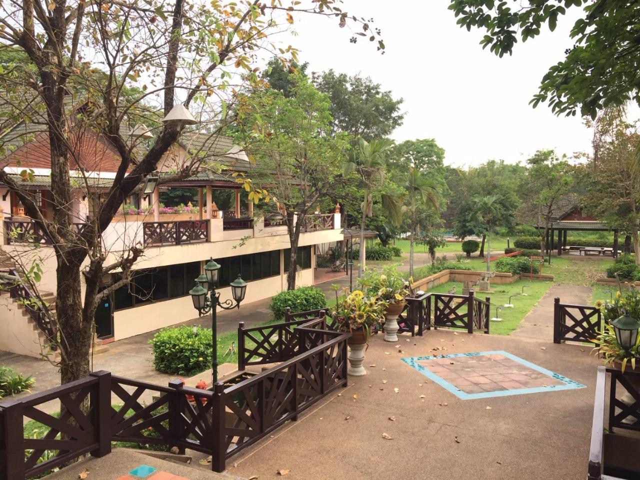 وارين تشامراب Ubon Buri Hotel & Resort المظهر الخارجي الصورة